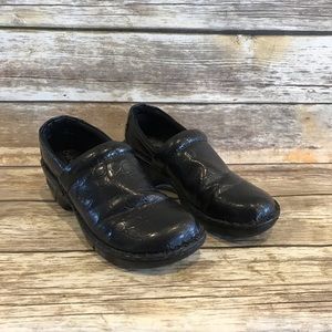 BOC Born on Concept Black Patent clogs